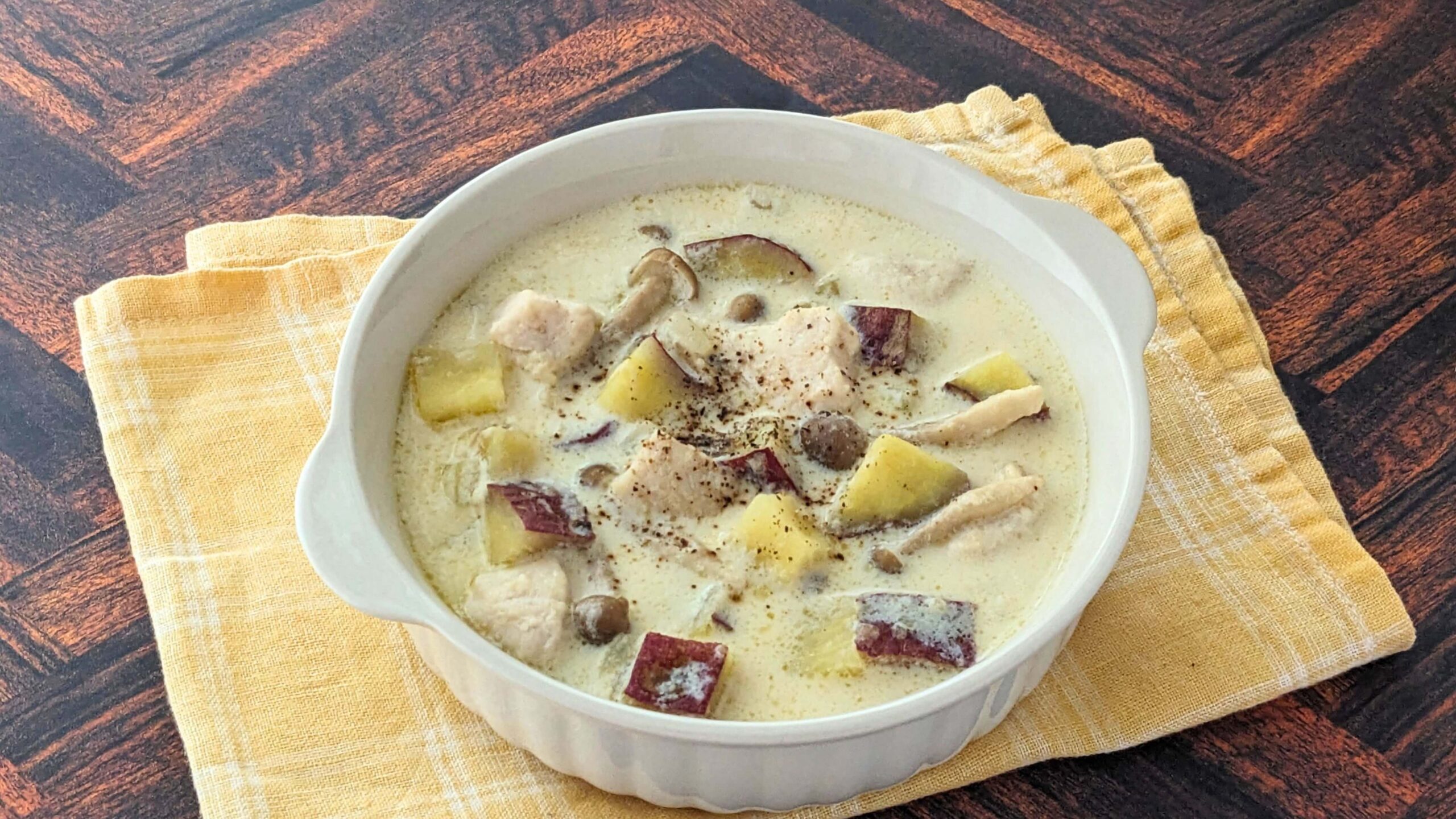 【レシピ】さつまいもと鶏肉の豆乳チーズスープ