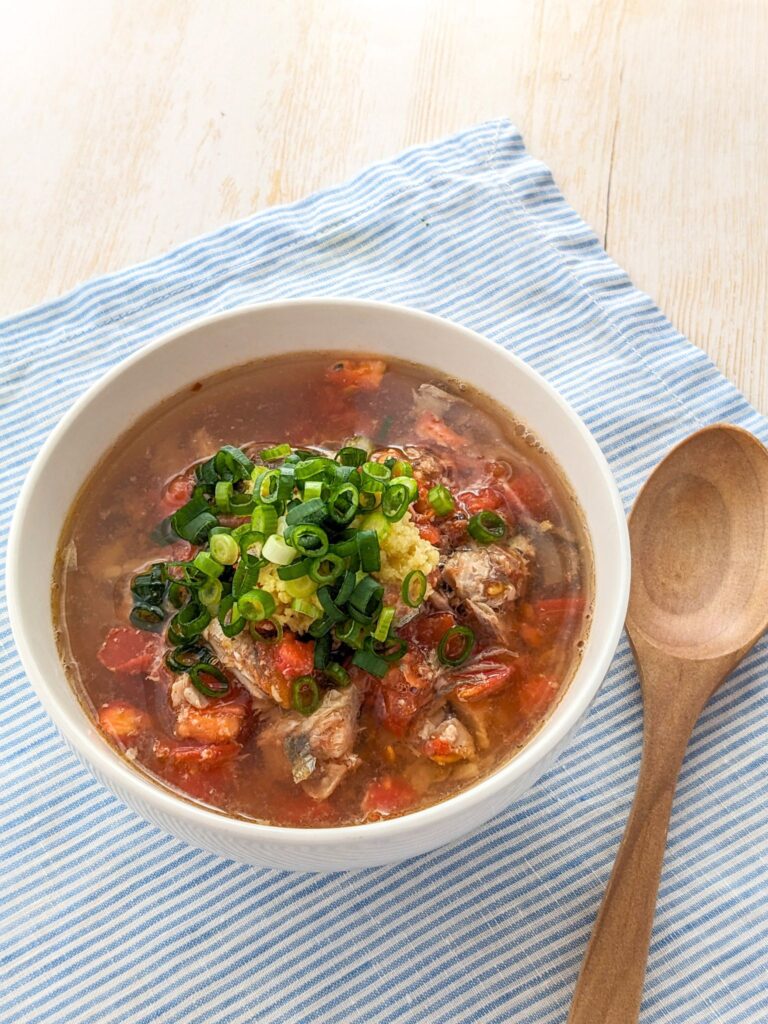 【レシピ】鯖缶とトマトのお茶漬け