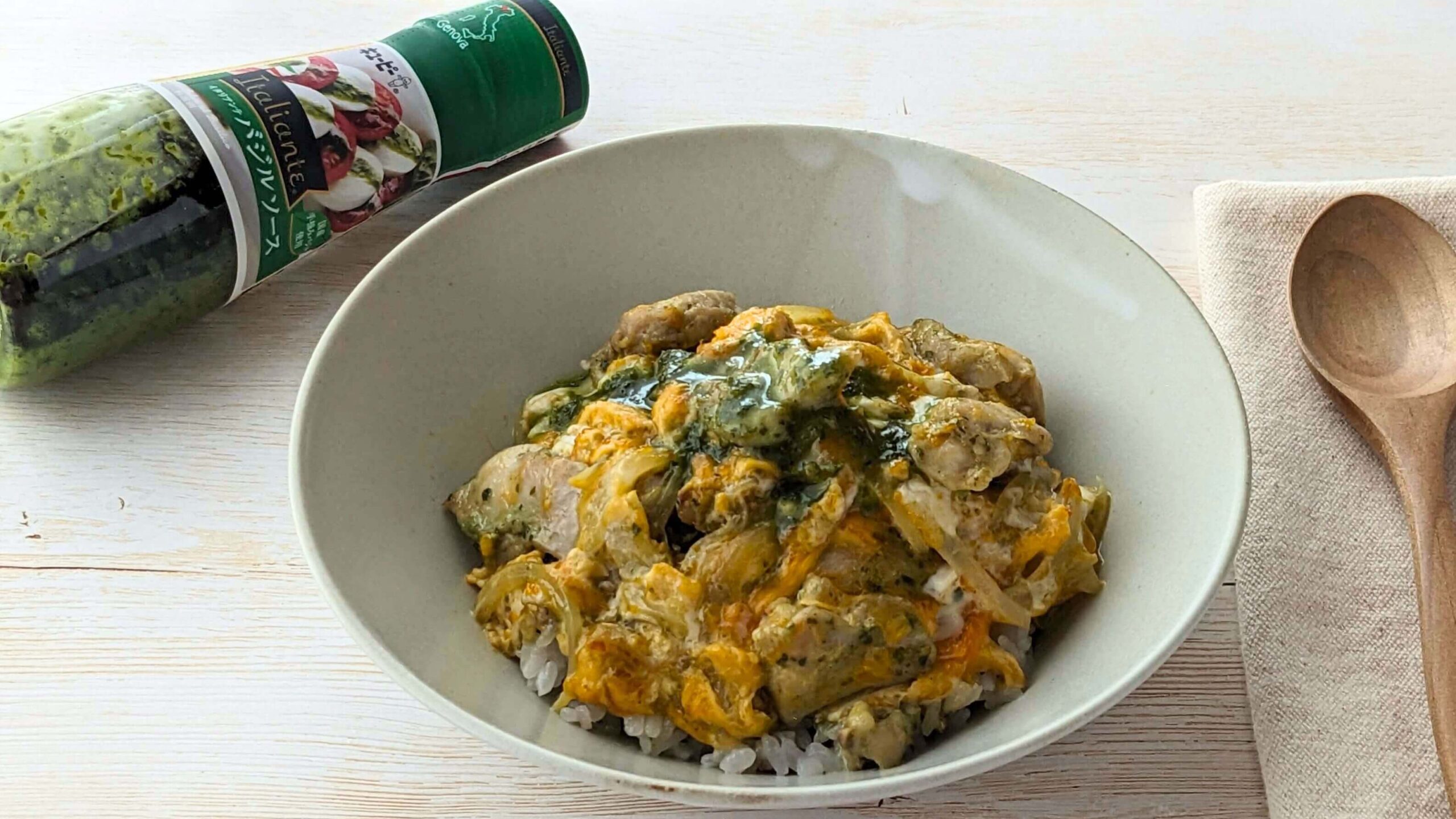 【レシピ】[出汁なし]バジル香る！イタリアン親子丼